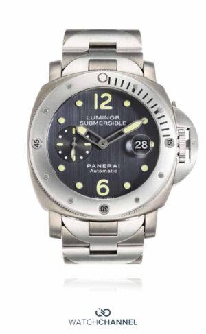 Panerai Luminor Submersible 44mm PAM00106 (2002)